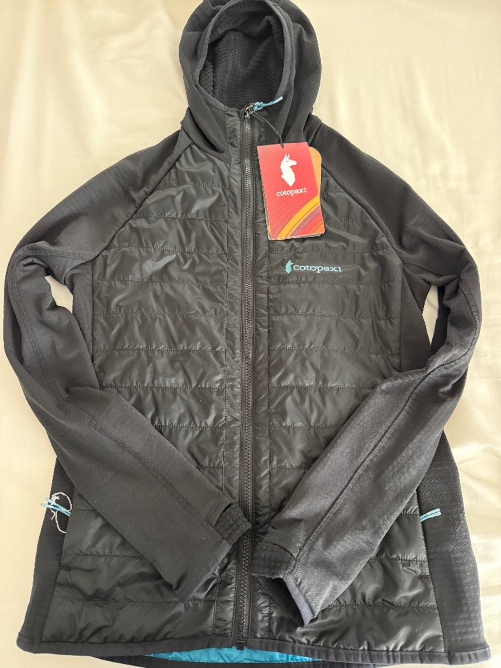 NWT Cotopaxi Capa Hybird Insulated Hooded Women’s Jacket size sm